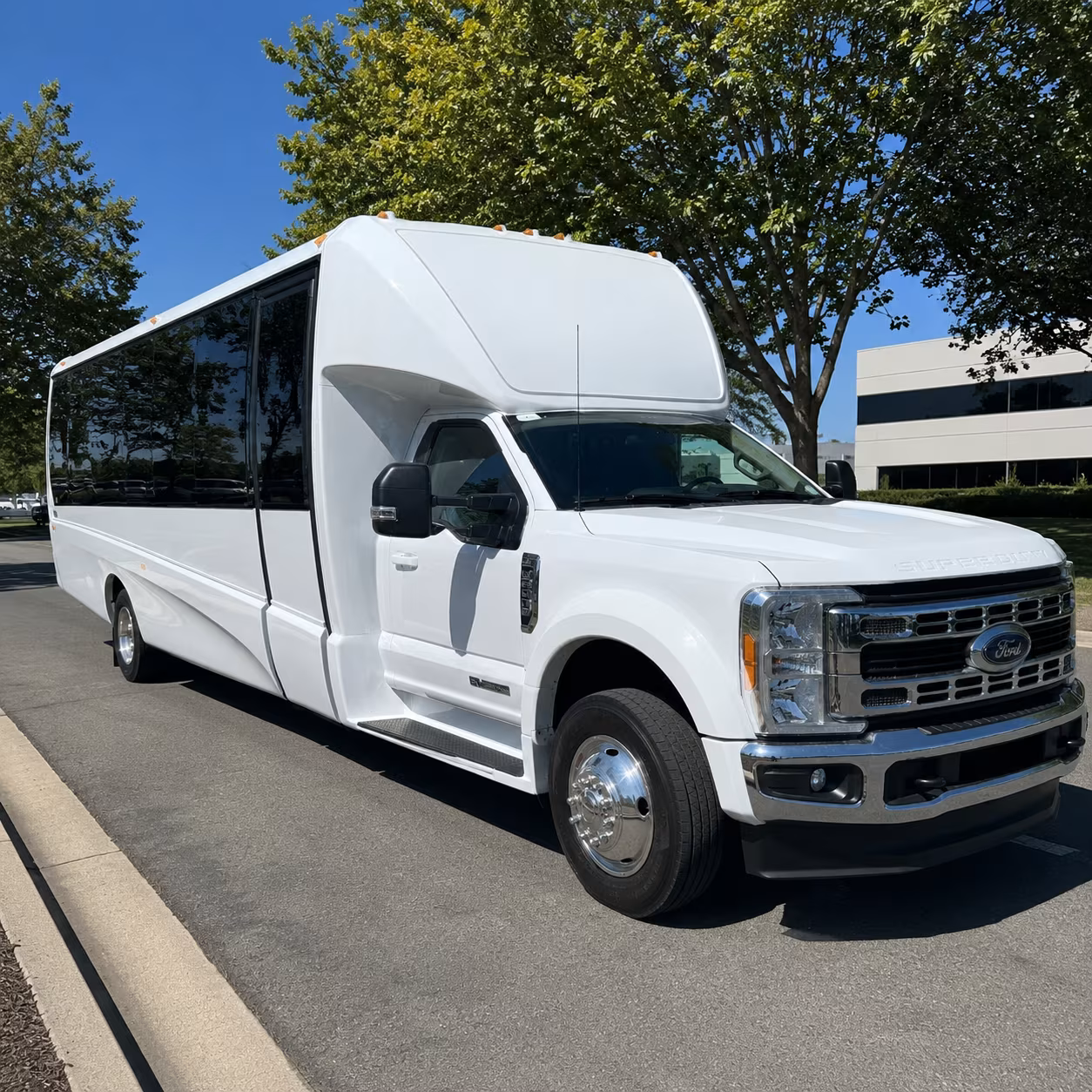 hotel to venue corporate shuttle buses for la habra and north orange county