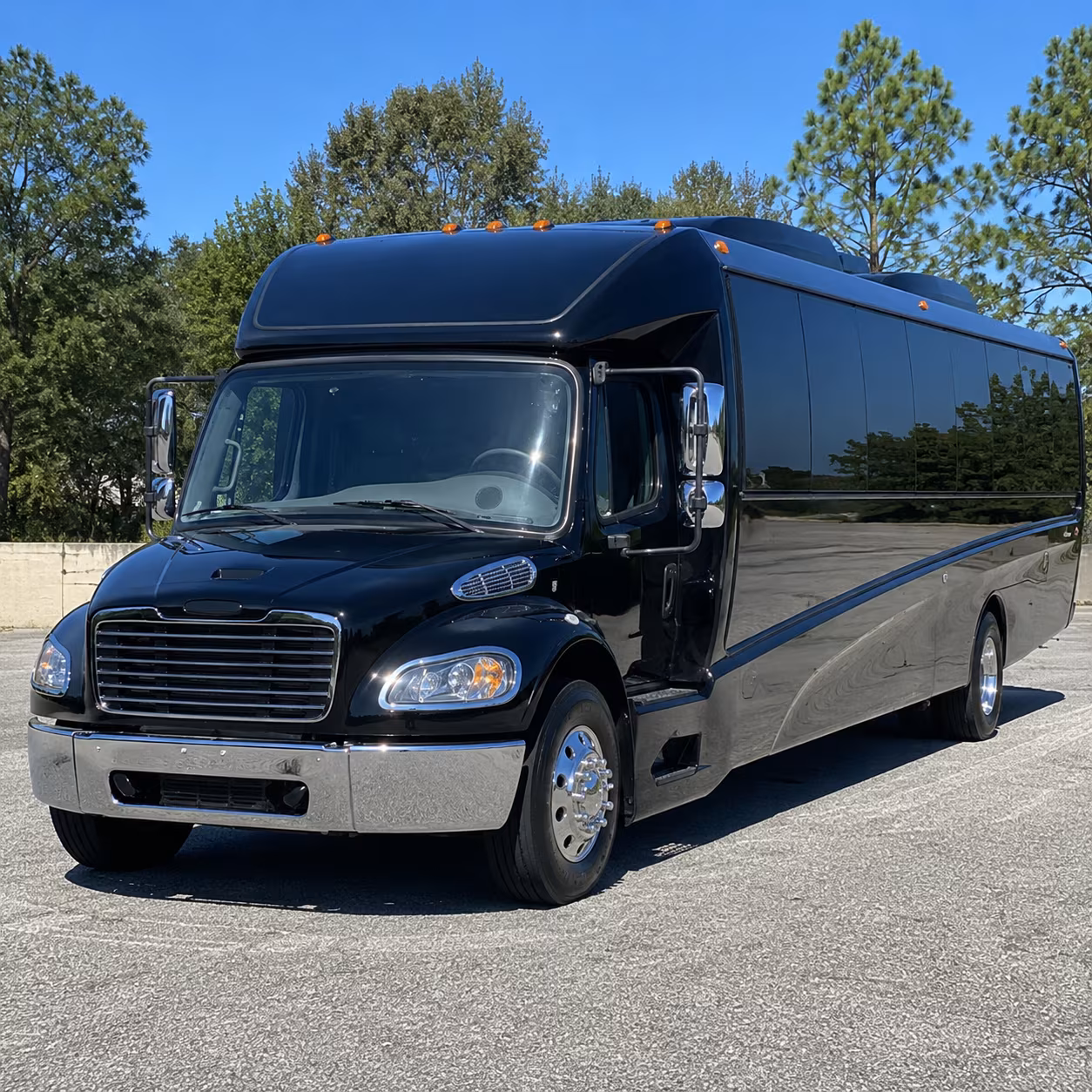 la habra 28 passenger minibus