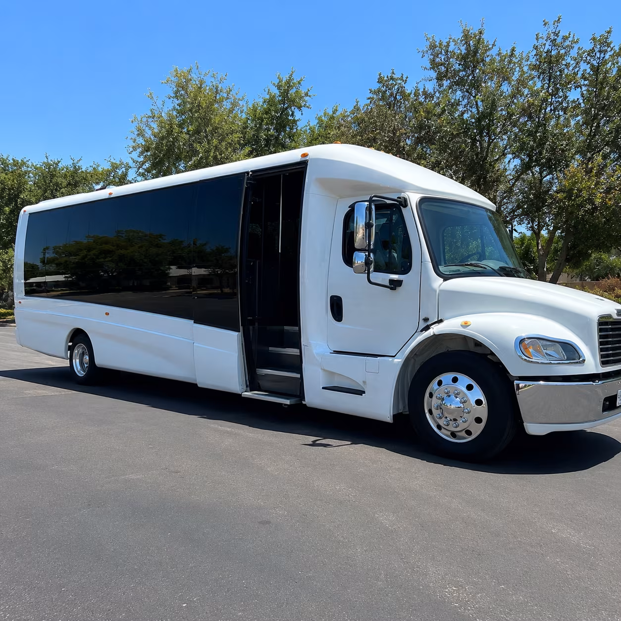 party buses for la habra bar crawls birthdays and night out groups